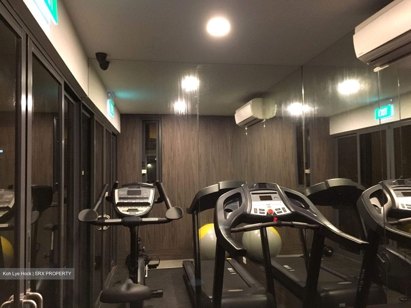 The Centren (D14), Apartment #305485501